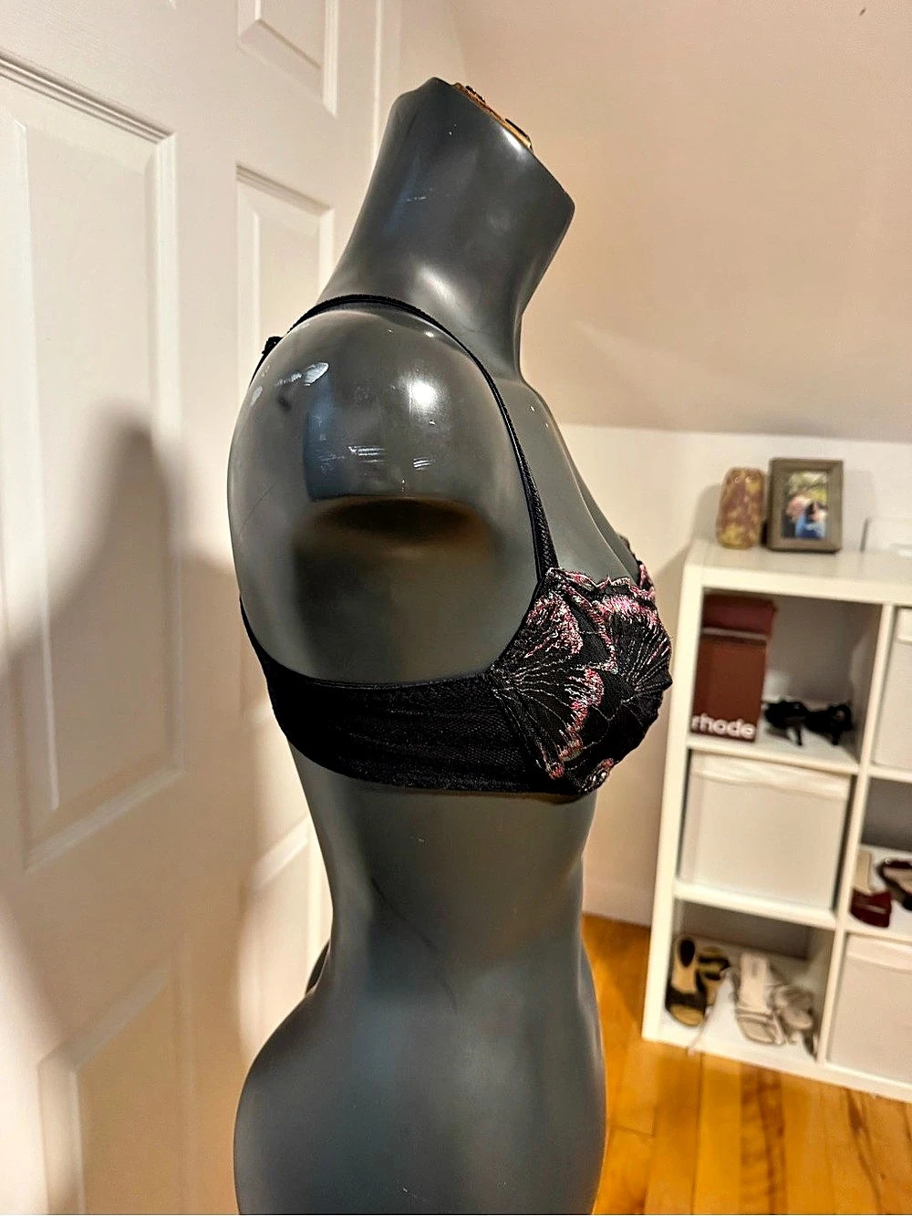 bra - Picture 4 of 4